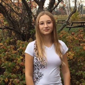 Meet your Posher, Marion